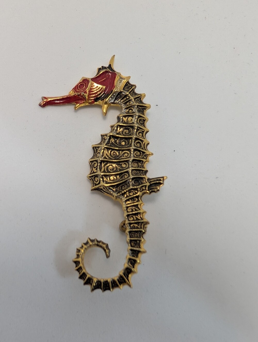Vtg Gold Tone Seahorse Brooch Spain